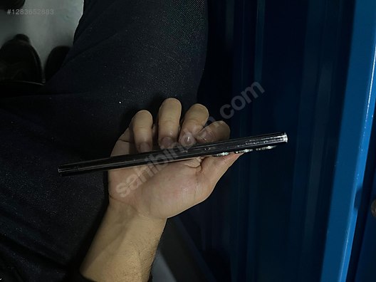 Used & Brand New Items / Cell Phones & Accessories / Cell Phones / Samsung / Galaxy S22 Ultra