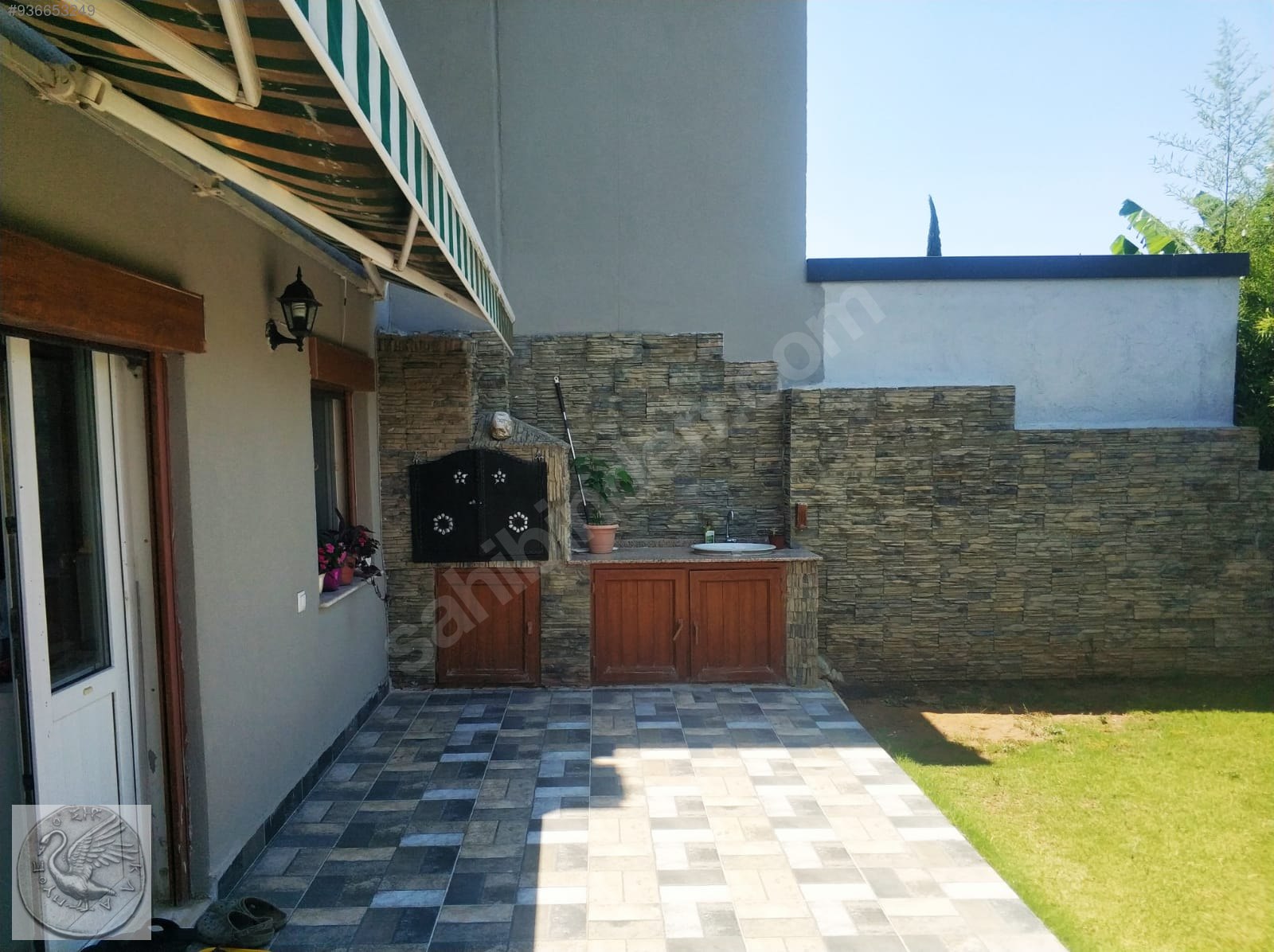 Urla Yağmurkentte Satılık Villa. Deniz Manzaralı, Masrafsız Satılık