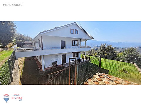 AKÇAKOCA HASANÇAVUŞ KÖYÜ DOĞA ILE iÇ iÇE SATILIK VILLA VE ARSASI