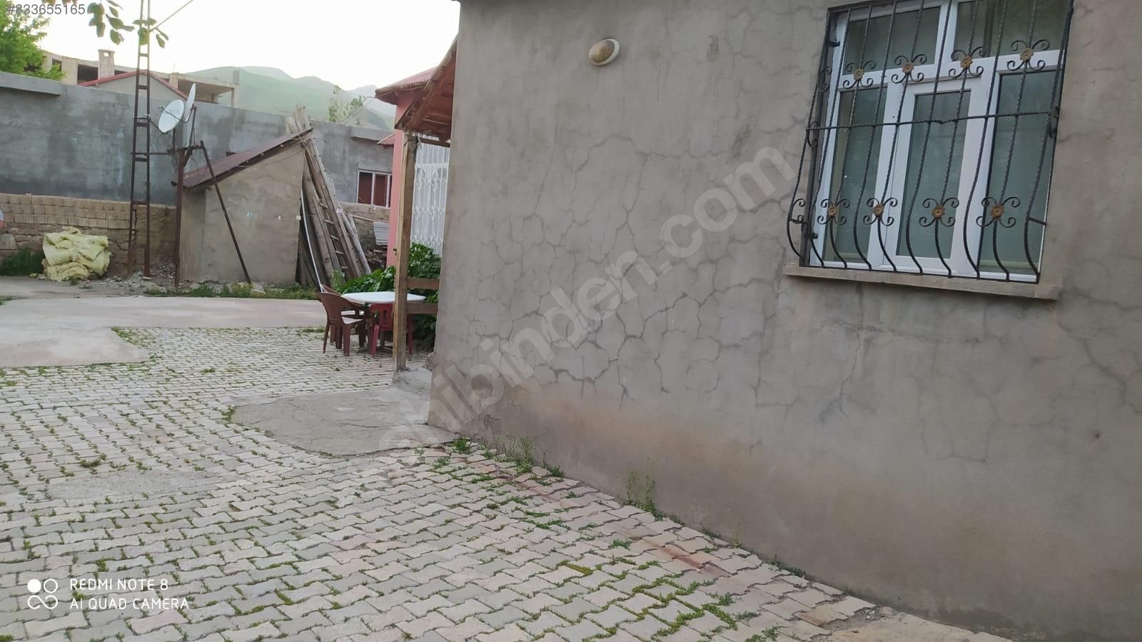 YÜKSEKOVA YEŞILDERE MAH. SATILIK TEK KATLI EV VE ARSA Satılık Arsa