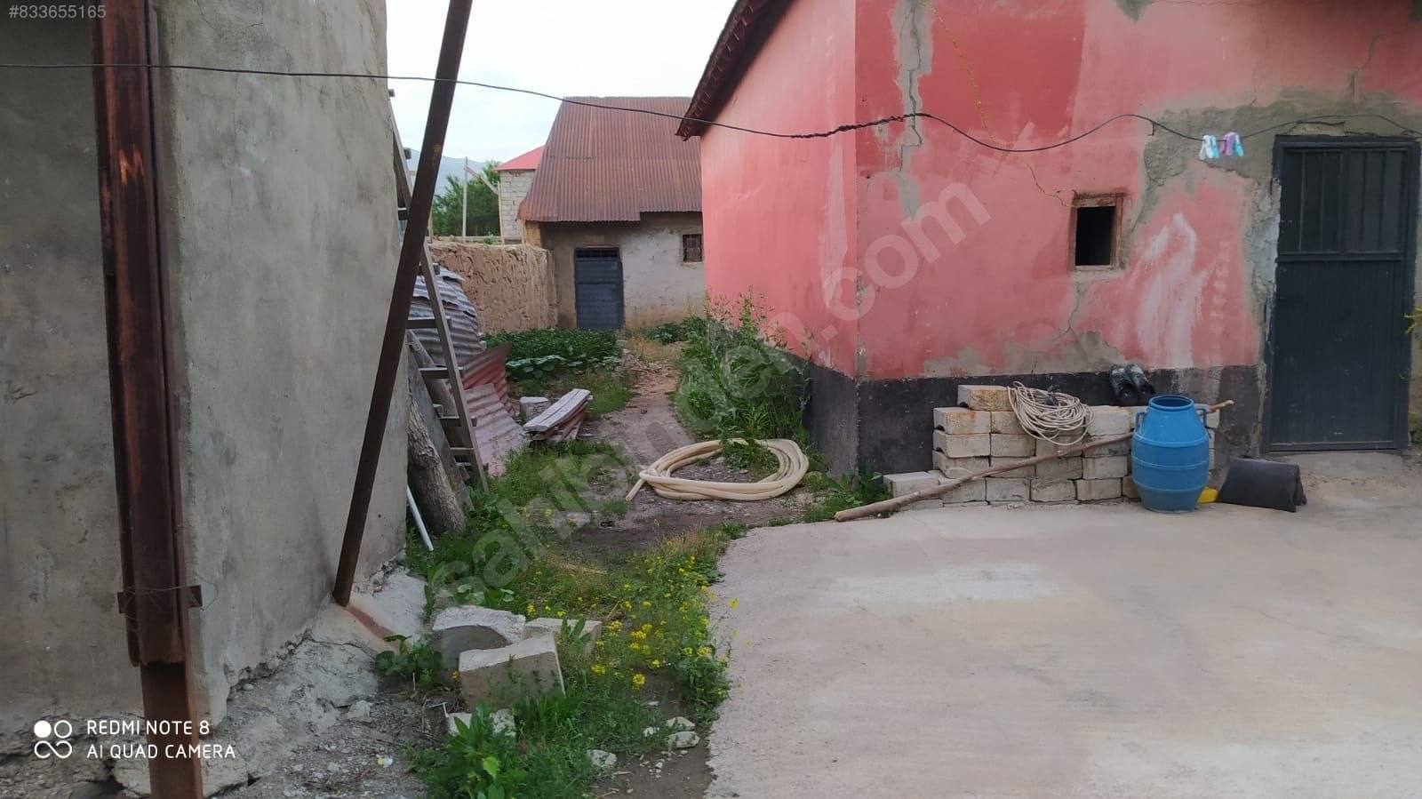 YÜKSEKOVA YEŞILDERE MAH. SATILIK TEK KATLI EV VE ARSA Satılık Arsa