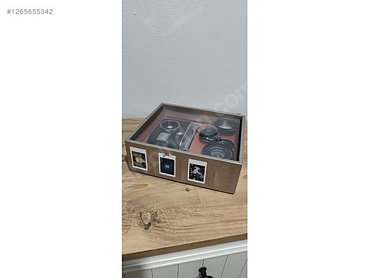 Used & Brand New Items / Cameras & Photographic Equipment / Analogue Film Cameras / Instant Camera