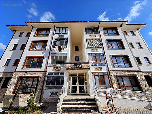 EGE EMLAK'TAN KURŞUNLU TOKİ'DE ARA KAT 3+1 KİRALIK DAİRE #1277655549