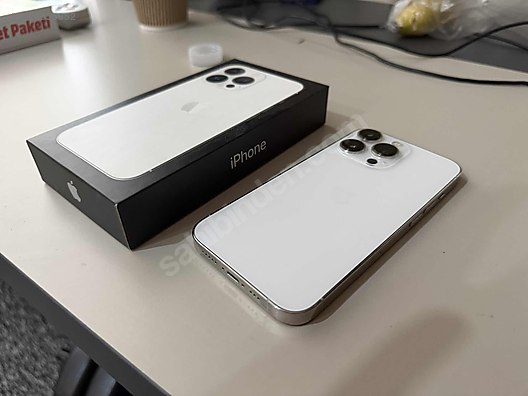 Apple / iPhone 13 Pro / iPhone 13 Pro Gümüş - 128GB Temiz on