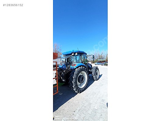 Machinery / Agricultural Machines / Tractors / New Holland / TD110D