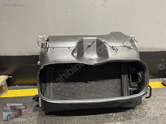 MASERATİ GRANDTURİSMO SU RADYATÖRÜ SET MASERATI YEDEK PARÇA #1207656376