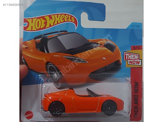 Hot wheels top tesla roadster