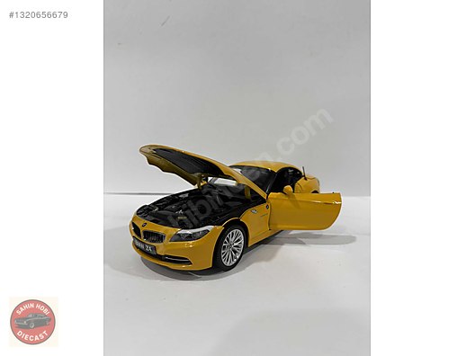 Kyosho Diecast Model 1:18 BMW Araba - 1320656679