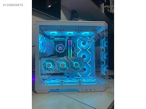 Toplama / Ryzen 9800X3D Rtx 5080 64gb Ddr5 Li White Gaming Sistem