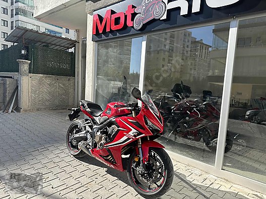 Honda cbr top 650r 2020