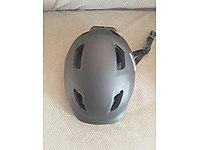 bisiklet aksesuarları:Kask, bileklik ve dizlim #1259657355