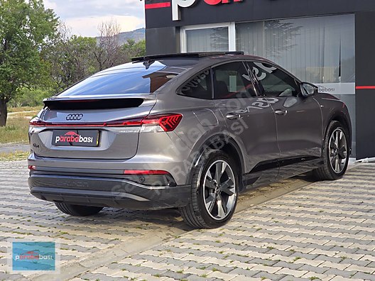 Audi Q4 Sportback 45 e-Tron - 2024