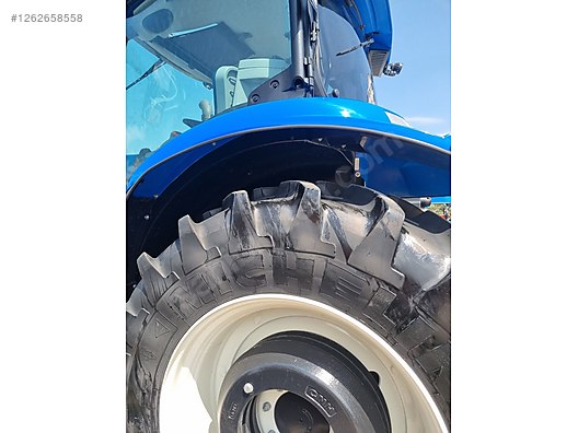 2022 TR6.125S New Holland