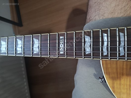 İkinci El ve Sıfır Alışveriş / Müzik / Müzik Aletleri / Telli Çalgılar / Gitar / Elektro