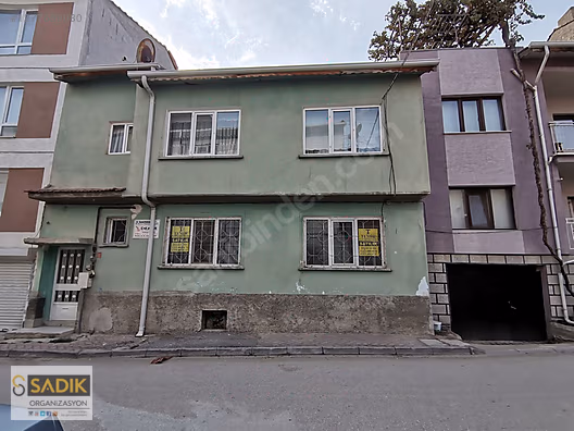 ŞİRİNTEPEDE İKİ KATLI MÜSTAKİL EV VE ARSASI #1277659080