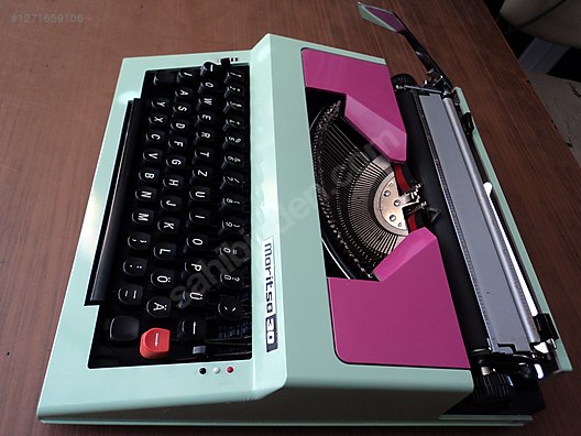 Used & Brand New Items / Antique / Machines / Antique Typewriters