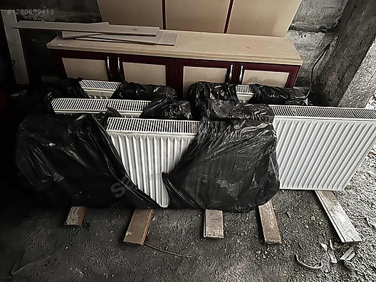 İkinci El ve Sıfır Alışveriş / Bahçe & Yapı Market / Yapı Malzemeleri / Isıtma / Petek & Havlupan