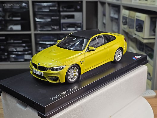 Paragon Diecast Model 1:18 BMW Araba