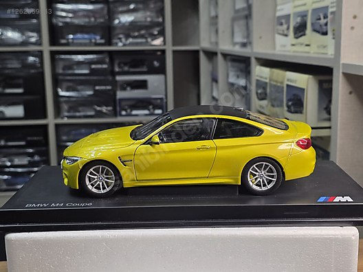 Paragon Diecast Model 1:18 BMW Araba