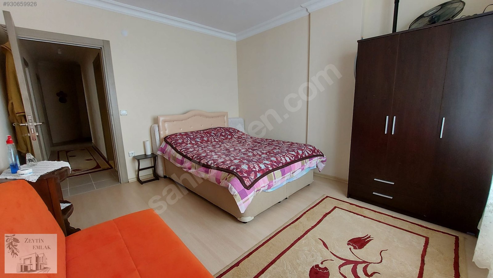 Ayvalık Sarımsaklı�da Denize ve Plaja 300 metre Lüks Daire Satılık