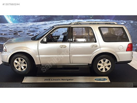 WELLY 1/18 LINCOLN NAVIGATOR 2005 on sahibinden.com - 1307660244