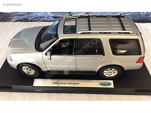 WELLY 1/18 LINCOLN NAVIGATOR 2005 on sahibinden.com - 1307660244