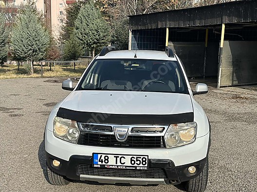 Dacia Duster SUV 2018 brown metallic 1:43, Modelltoys-Austria