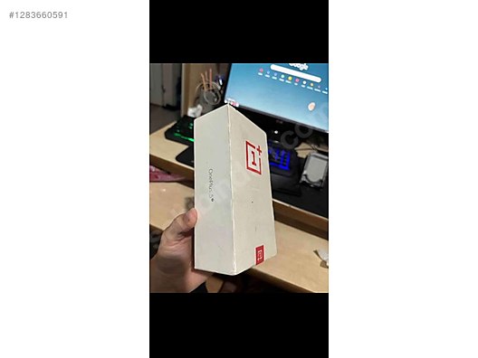 Used & Brand New Items / Cell Phones & Accessories / Cell Phones / OnePlus / 5T