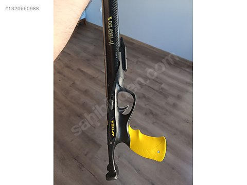 Zıpkın / APNEA REBEL HI-TECH CARBON 95CM KAPALI KAFA ZIPKIN