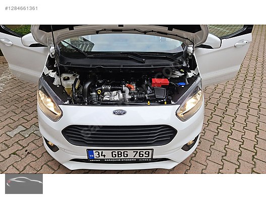 Vasıta / Minivan & Panelvan / Ford / Tourneo Courier / 1.5 TDCi Delux