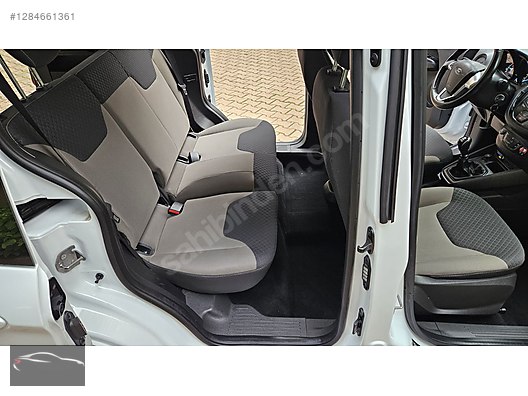 Vasıta / Minivan & Panelvan / Ford / Tourneo Courier / 1.5 TDCi Delux