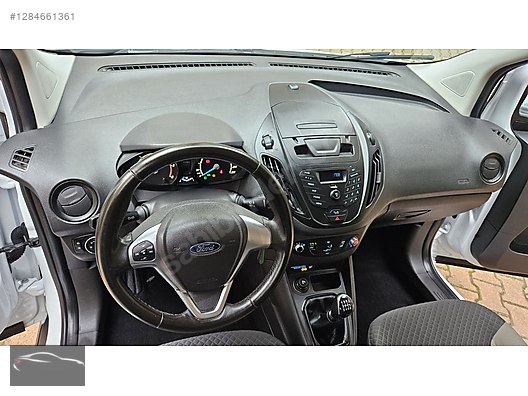 Vasıta / Minivan & Panelvan / Ford / Tourneo Courier / 1.5 TDCi Delux