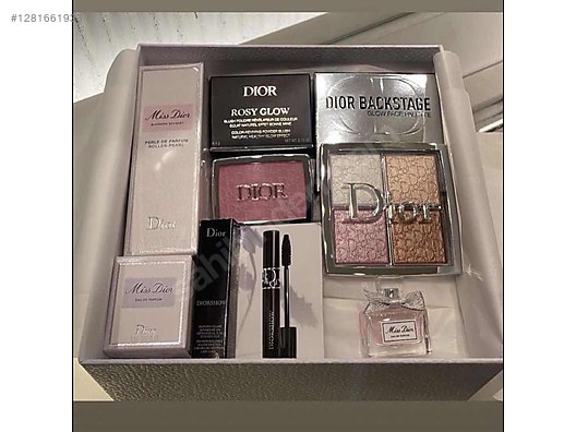 Advent Calendar Dior on sahibinden.com - 1281661933