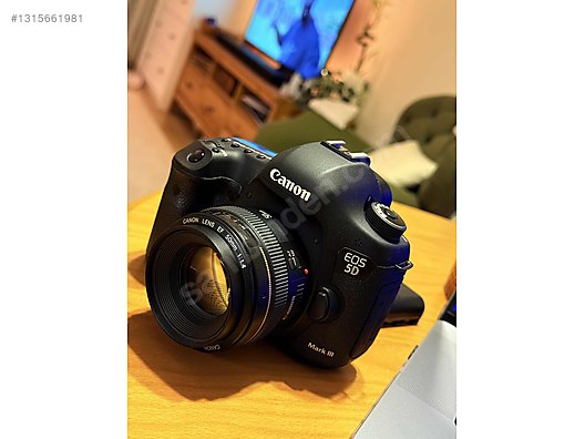 DSLR / Canon / EOS 5D Mark III / Canon 5D Mark III + 50mm 1.4 Lens