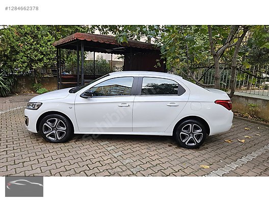 Vasıta / Otomobil / Citroen / C-Elysée / 1.5 BlueHDI / Feel Bold