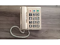 eski büyük tuşlu telefon