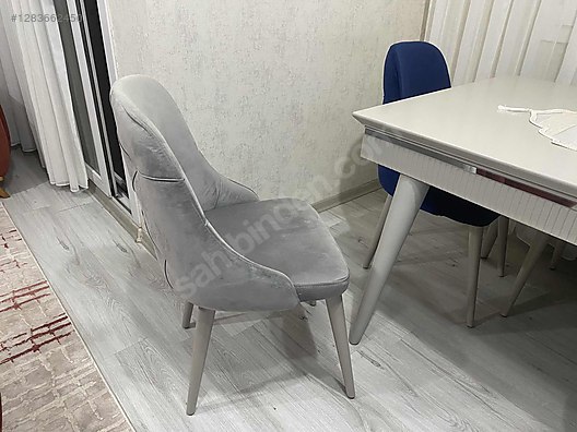 Used & Brand New Items / Home Decor / Furniture / Kitchen / Kitchen Tables Sets