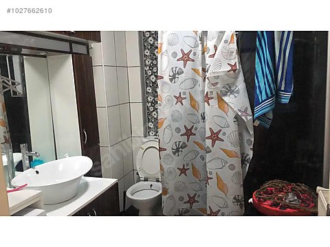 Ev arkadaşı arıyorum! Kiralık Daire İlanları