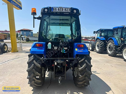 Machinery / Agricultural Machines / Tractors / New Holland / TT60 Classic