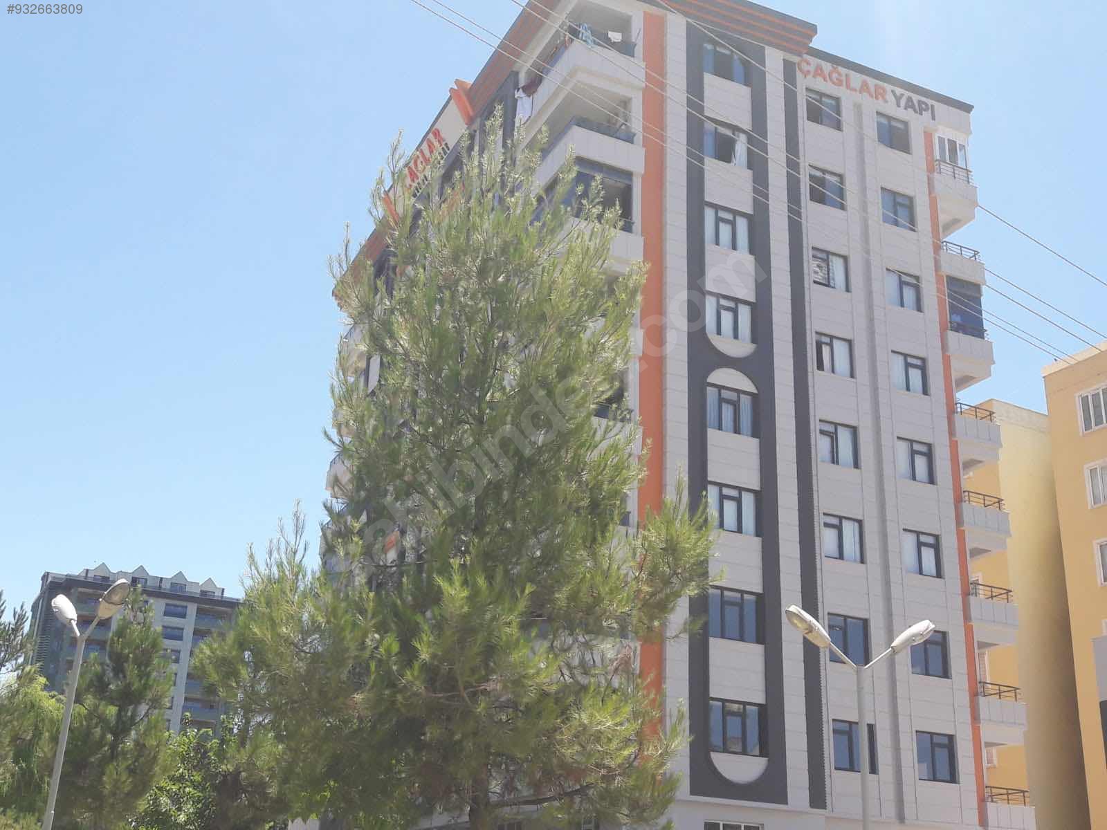 DİYARBAKIR YOLUNA İKİNCİ PARSEL UYGUN SATILIK 5 ODALI DAİRE Satılık