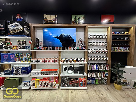 Used & Brand New Items / Computers / Peripherals / Headphones & Microphones