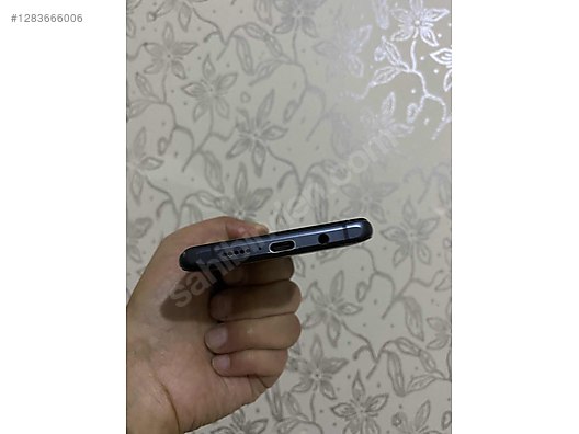 Used & Brand New Items / Cell Phones & Accessories / Cell Phones / Xiaomi / Mi Note 10