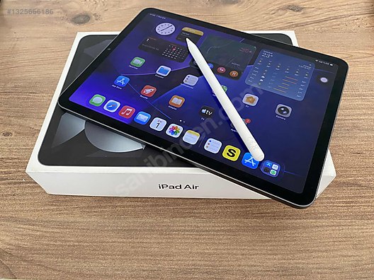 Apple iPad Air 5 64 GB Tablet - 1325666186