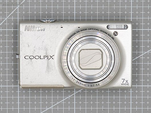 Kompakt / Nikon / Coolpix S6100 / Nikon Coolpix S6100 | 16MP - 7x