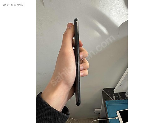 Used & Brand New Items / Cell Phones & Accessories / Cell Phones / Huawei / P Smart (2019)