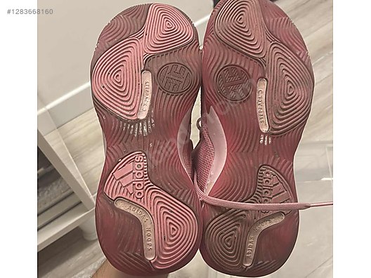 Used & Brand New Items / Sports / Team Sports / Basketball / Shoes