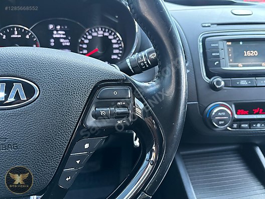 OTOFENİX 2016 KIA CERATO 1.6 CRDi CONCEPT PLUS SUNROOF HATASIZ