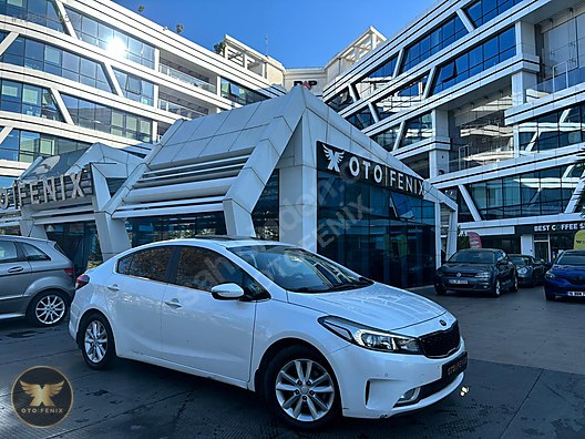 OTOFENİX 2016 KIA CERATO 1.6 CRDi CONCEPT PLUS SUNROOF HATASIZ
