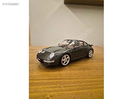 GT Spirit Diecast Model 1:18 Porsche Araba - 1315668861