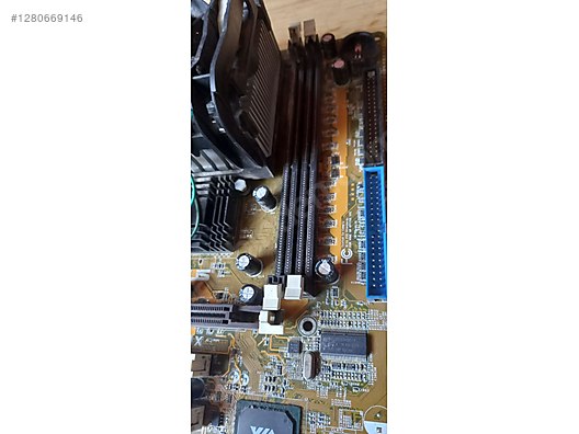 Masaüstü Bilgisayar - Anakart ASUS P4V533-MX Anakart Anakart Anakart